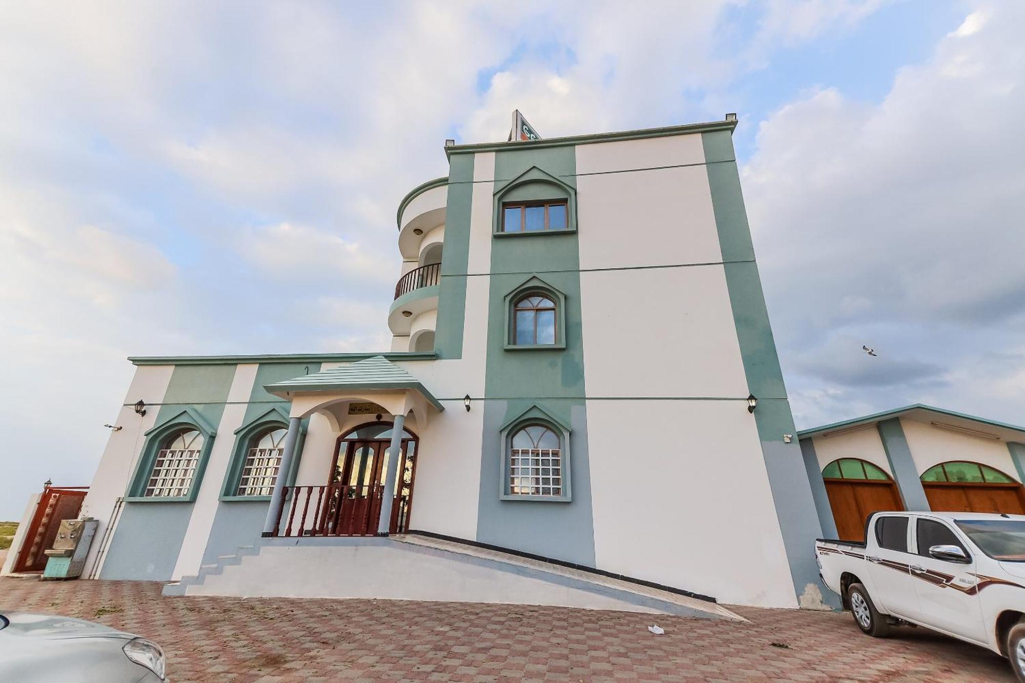 Super Oyo 110 Ras Al Hadd Guest House Luaran gambar